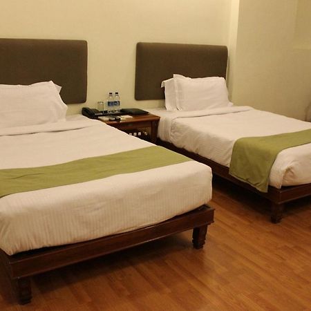 The Cent Hotel Hyderabad Exterior photo